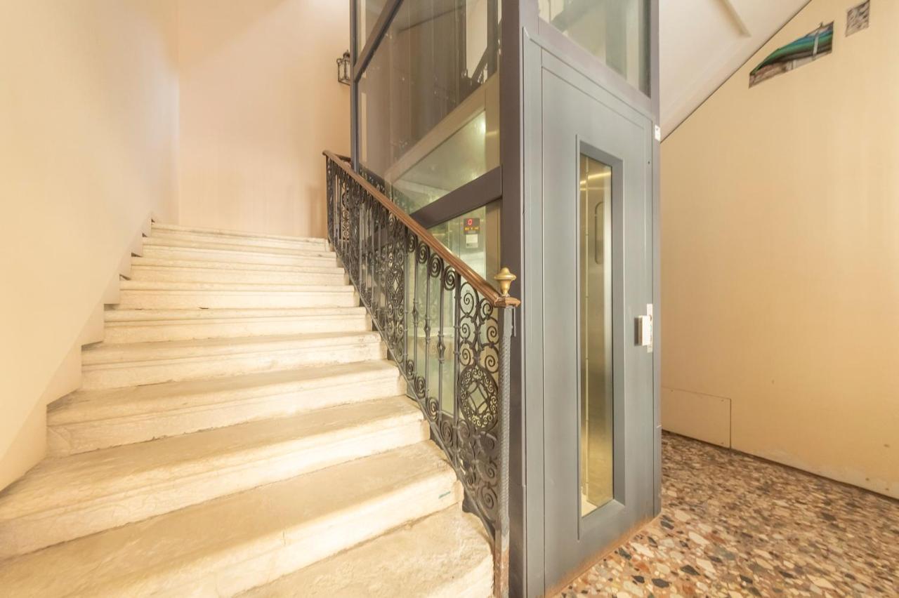 Canal Grande Suite Venecia Exterior foto