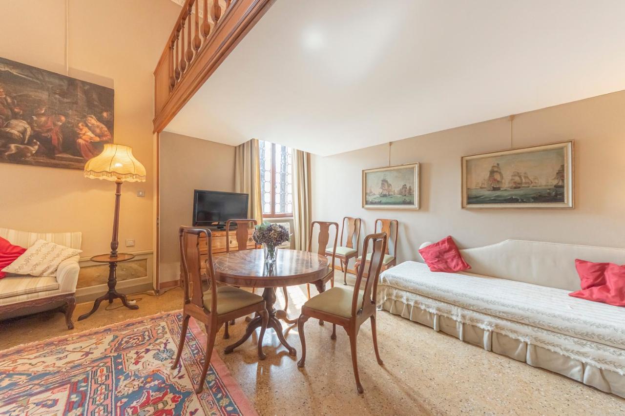 Canal Grande Suite Venecia Exterior foto