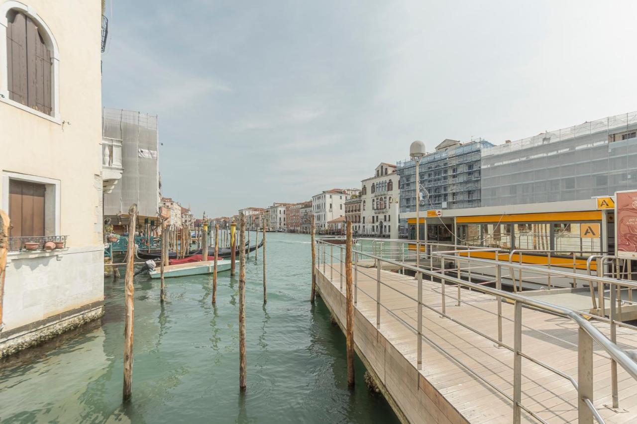Canal Grande Suite Venecia Exterior foto