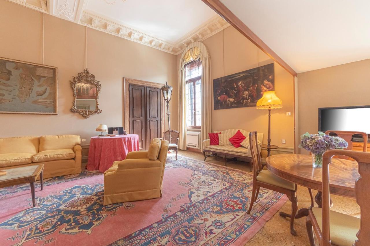 Canal Grande Suite Venecia Exterior foto